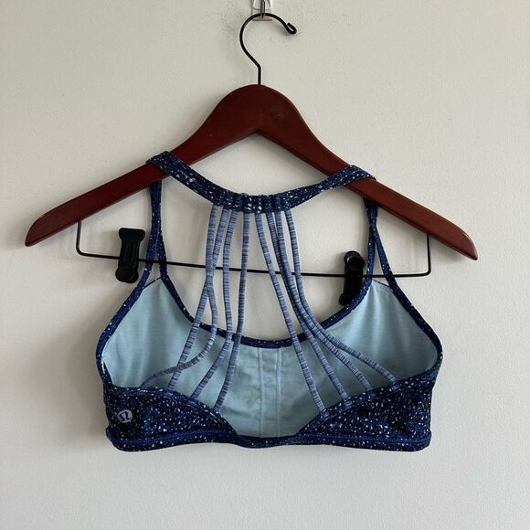NWOT Lululemon blue sports bra - Picture 7 of 8